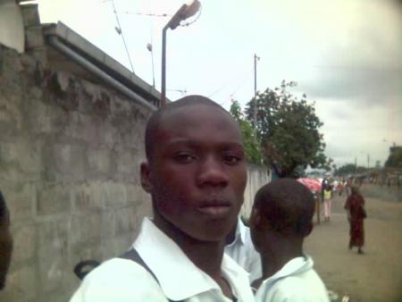 ango yannick sorel tilck clorel a l'ecole