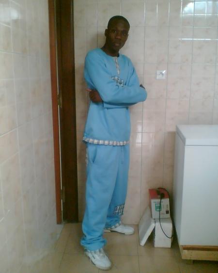 ango le parisien